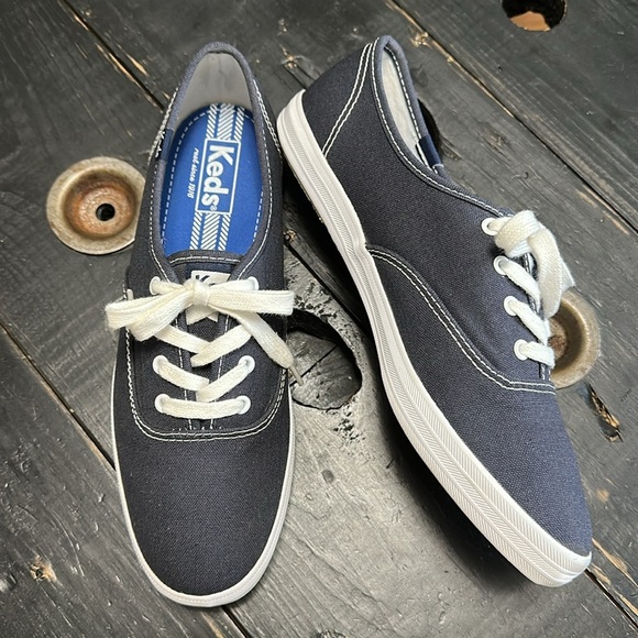Keds Women's Champion Canvas Lace Up Sneaker - Navy Canvas - Picture 12 of 13